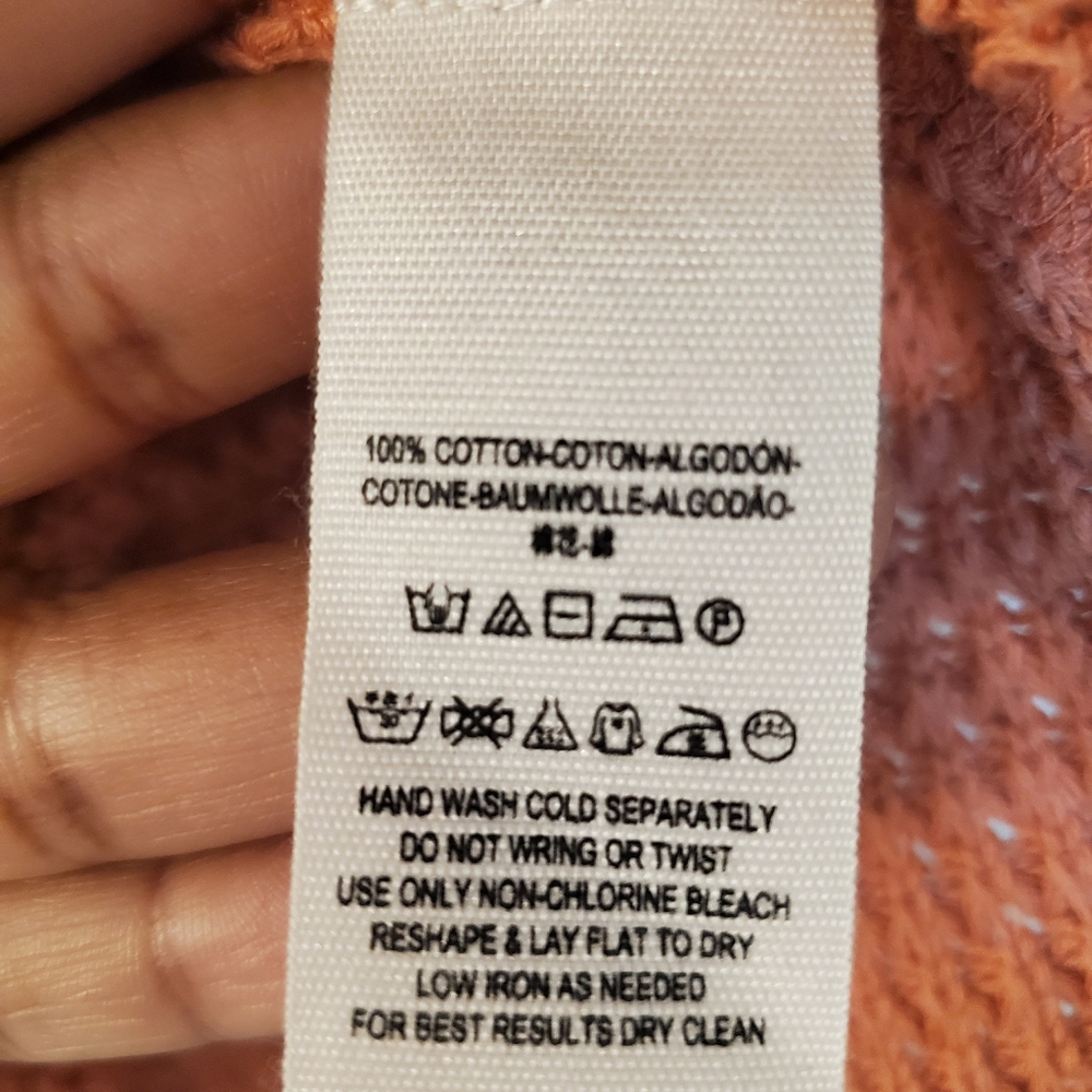 Sweater - Picture 6 of 7
